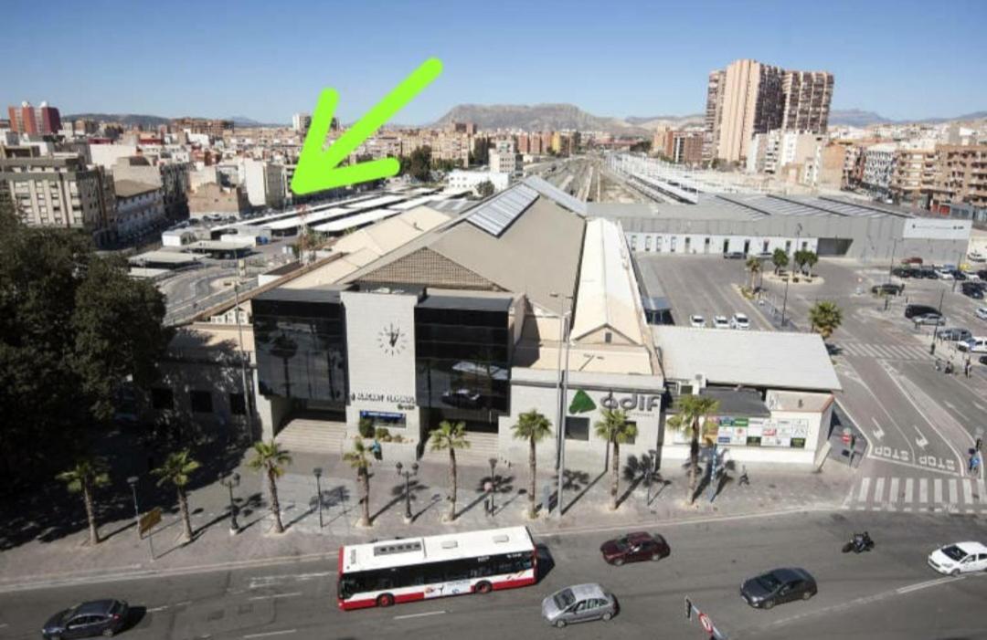אליקאנטה Super Estudio 2 "A Pasos De La Estacion Renfe" מראה חיצוני תמונה